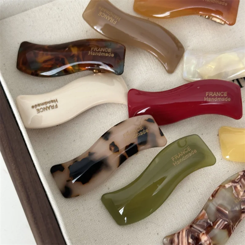 حجم صغير نسخة رائعة الذهب التسمية موجة المشابك خلات ، مخالب الشعر العصرية ، مقاطع الجانب سيدة ، اكسسوارات للشعر الفتيات