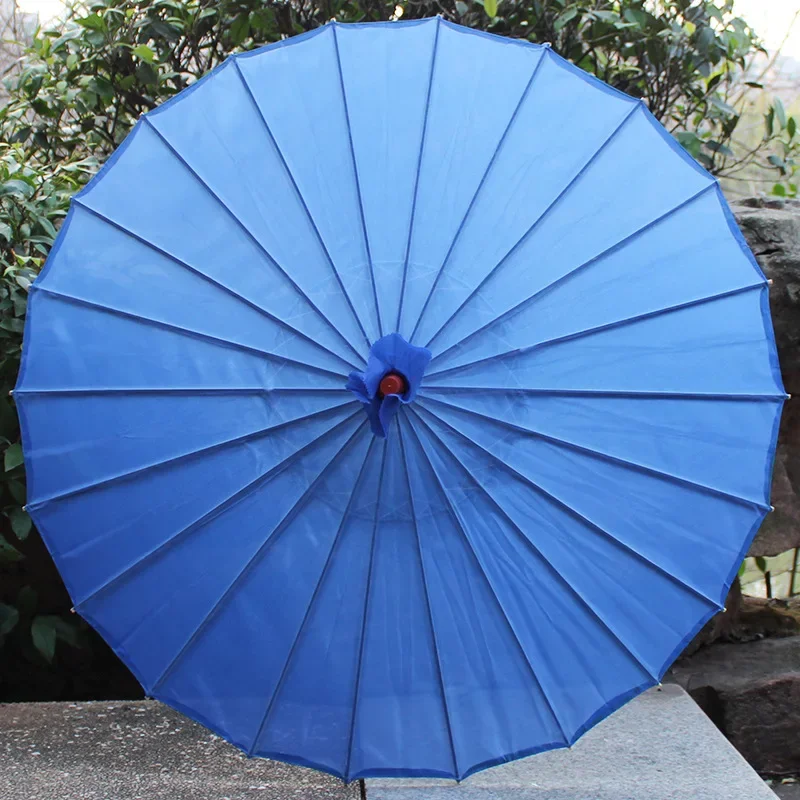 Chinesischer Farbiger Stoff-Regenschirm Weiß-Rosa Sonnenschirme Traditioneller Chinesischer Tanz-Farbschirm Japanische Seiden-Requisiten – Detail 8