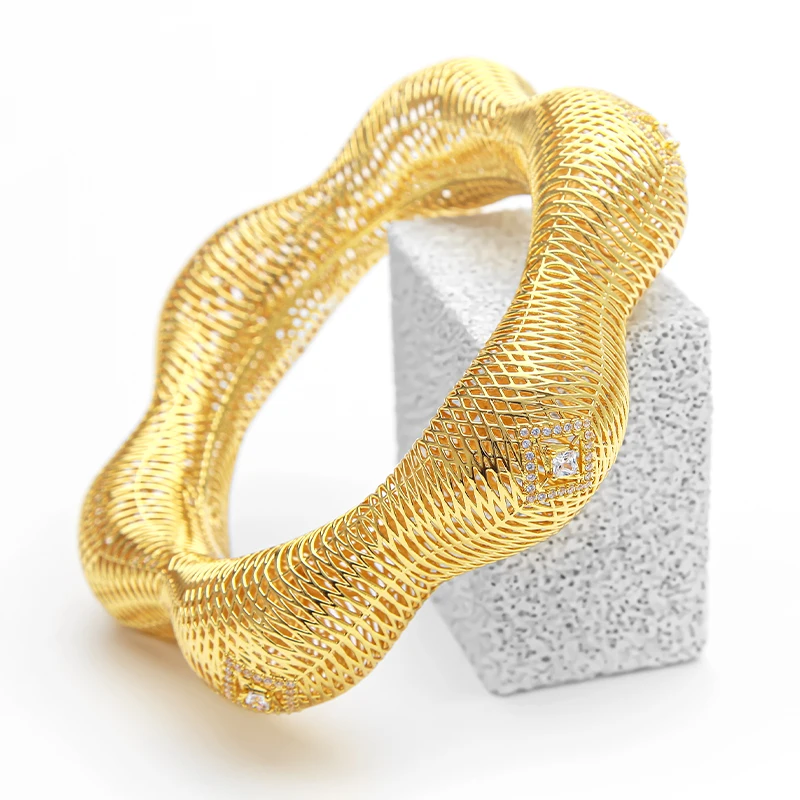 IVOG Creative Hollow Mesh Wavy Chunky Bangle Women Fashion Sparkly Cubic Zircon Charm Bracelet Jewelry Gift