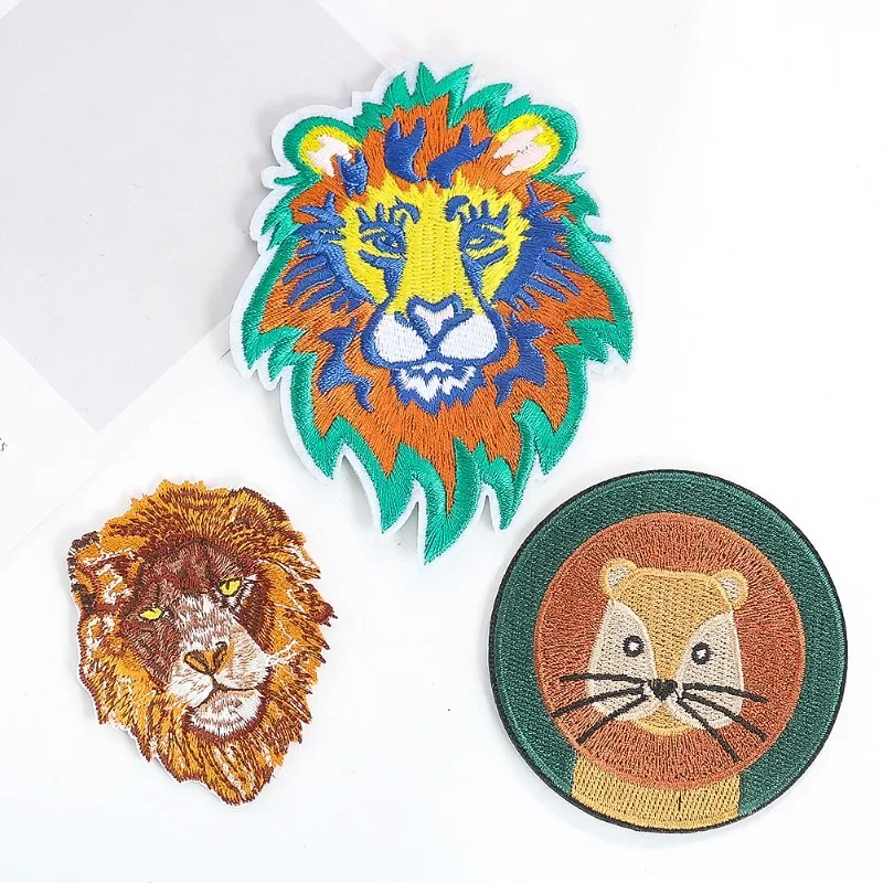 Cartoon Burnt Edge Lion Animal Embroidery Cloth Sticker Clothing Accessories Embroidery Badge DIY Hole Adhesive Patch Decal
