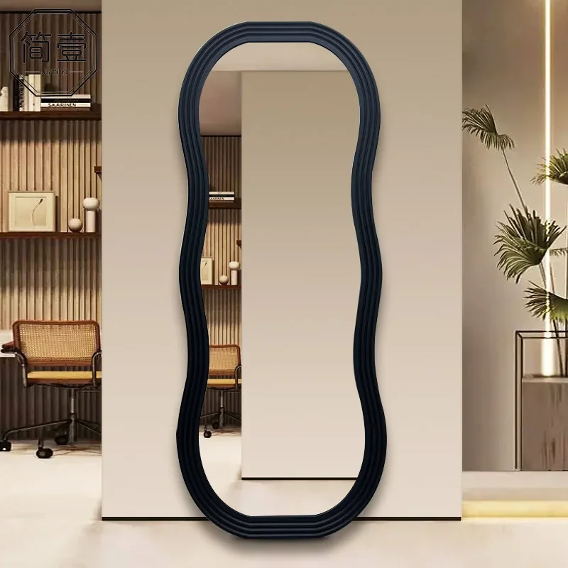 Clothing store display floor-to-ceiling full-length mirror home live Internet celebrity