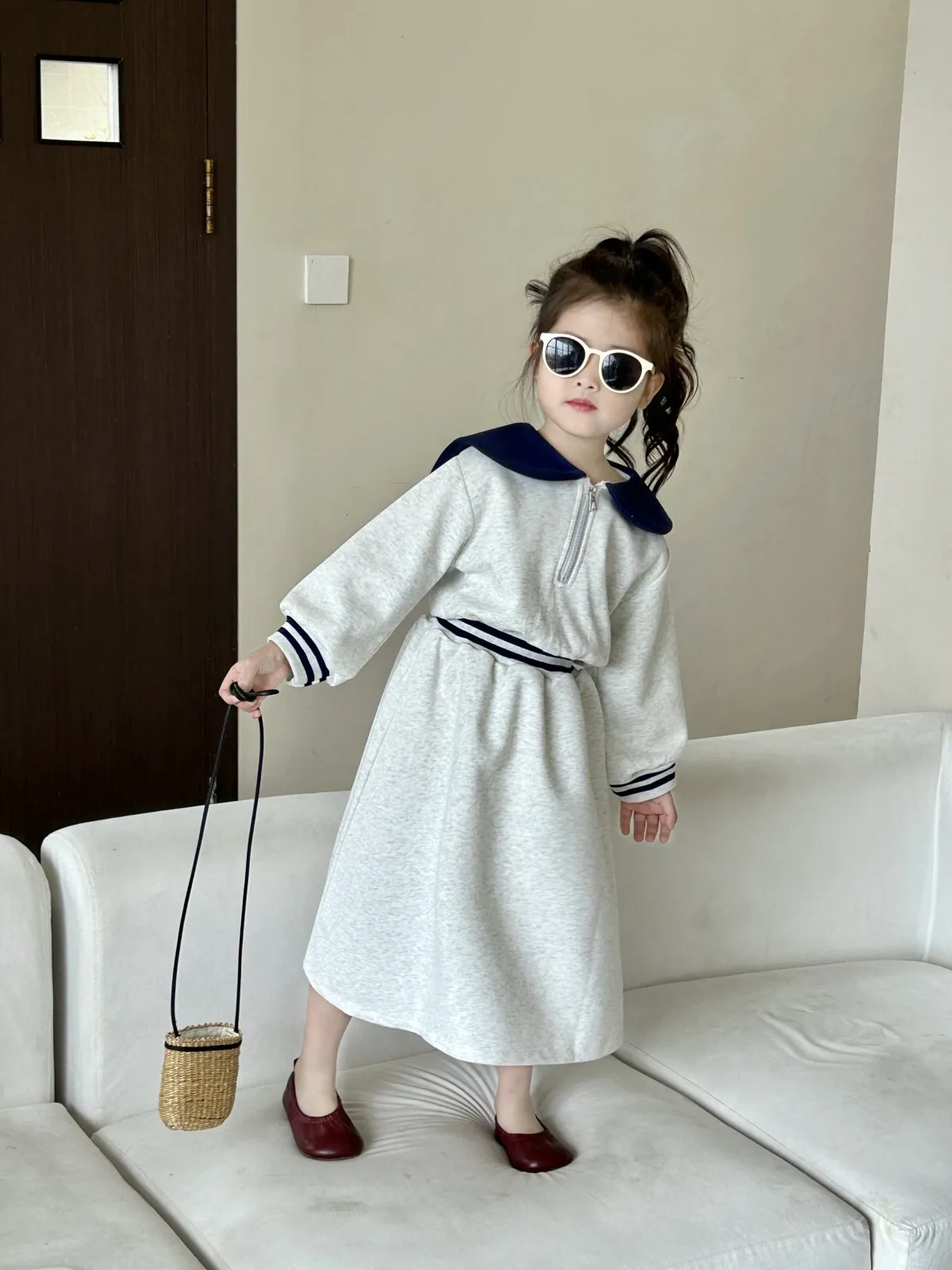 Robe de printemps pour petite fille, style collège, haut jupe, à la mode, grand revers, français, élégant, ensemble deux pièces, nouveau