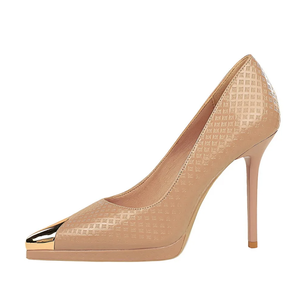مثير سوبر عالية الكعب أحذية نسائية تنقش براءات الاختراع والجلود الفم الضحلة المعادن أشار تو الأسود خنجر الكعوب حذا فردي للسيدات
