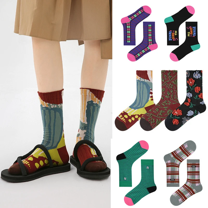 

3 Pairs Cotton Socks Women Harajuku Fashion Korean Style Renaissance Original Design Retro Tube Socks Winter Cotton Socks