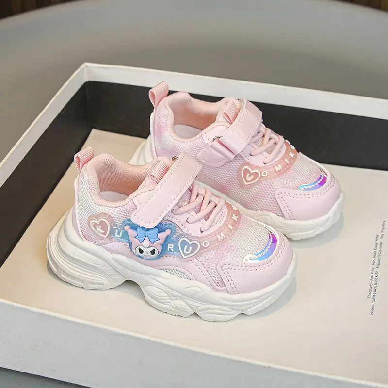 أحذية رياضية كاواي سانريو اللطيفة للأطفال للطلاب، أحذية ركض مضادة للانزلاق لتسلق الجبال، هدية عيد الميلاد كورومي للفتيات