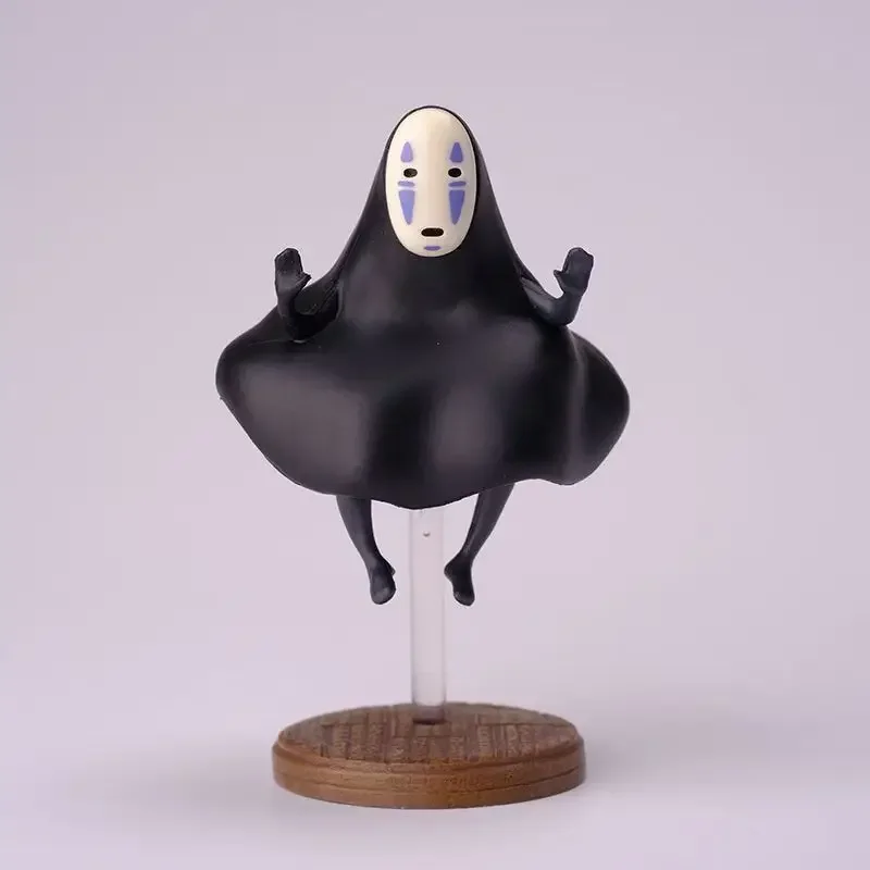 2025 caliente Spirited Away sin cara hombre coche cafetería pastel decoración caja ciega muñeca mano modelo decoración regalo