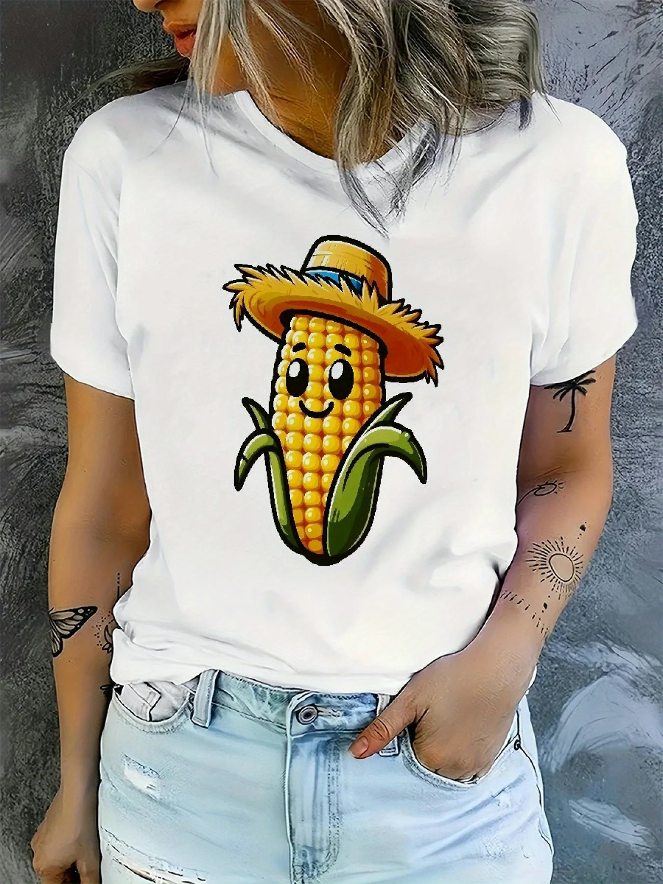 Camiseta negra de manga larga con cuello redondo para mujer con estampado de maíz suave y lindo La moda informal diaria
