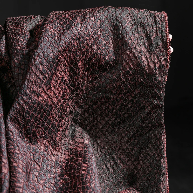 50*130cm Luxury Apparel Jacquard Fabric Red Black Plaid Snake Skin Texture Vintage Washed Designer Fabric For Diy Sewing Dress