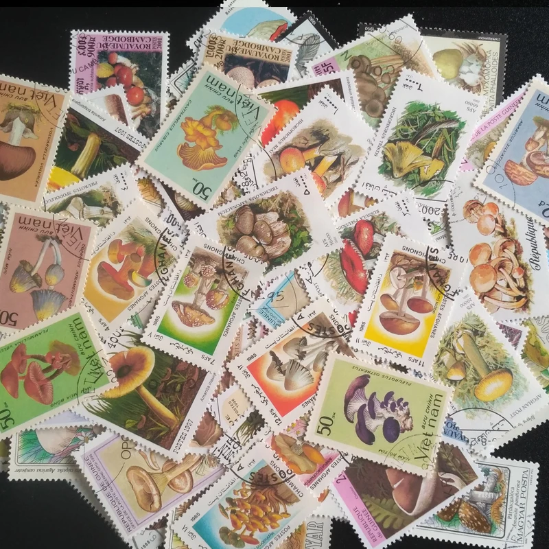 100 PCS/lot Mushroom Theme Postage Post Stamps With Post Mark Off Paper For Collection