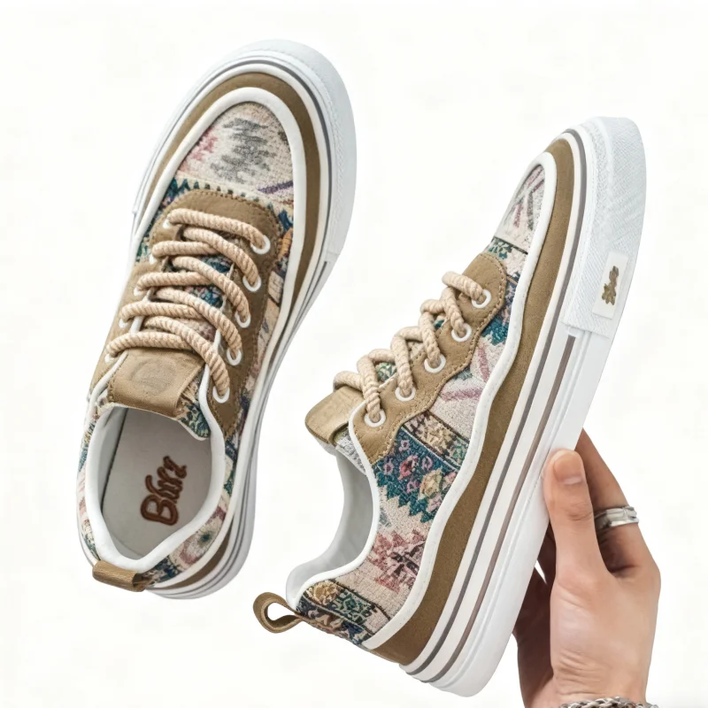 

Men's All-Season Casual Sneakers - Trendy, Breathable & Comfortable Lace-Up Shoes for Casual Attire