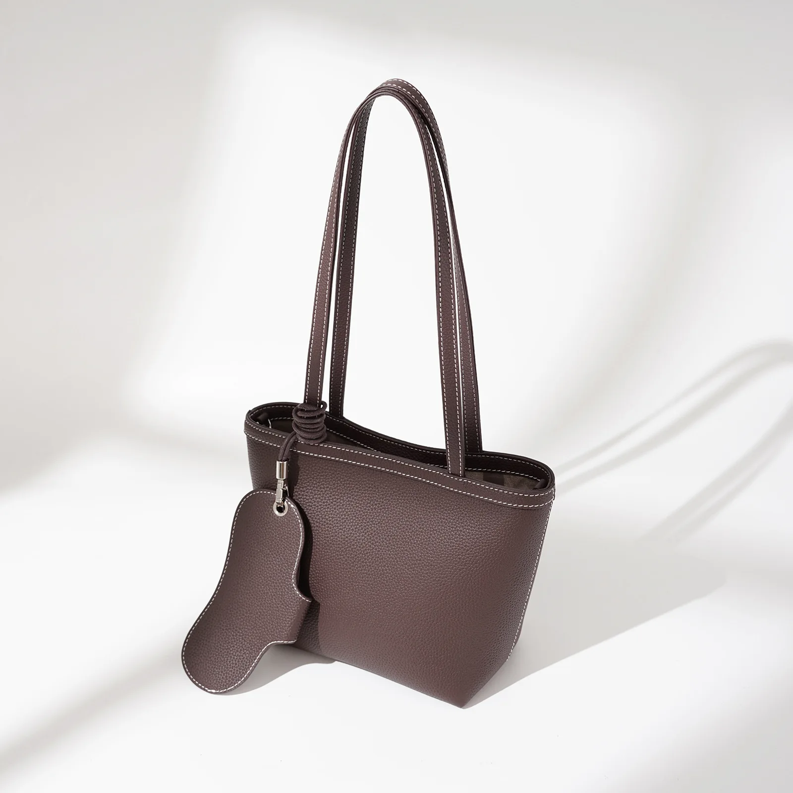 

Сумка-тоут из коровьей кожи в минималистском стиле, новая модная модель с видимой строчкой, элегантная универсальная женская сумка через плечо