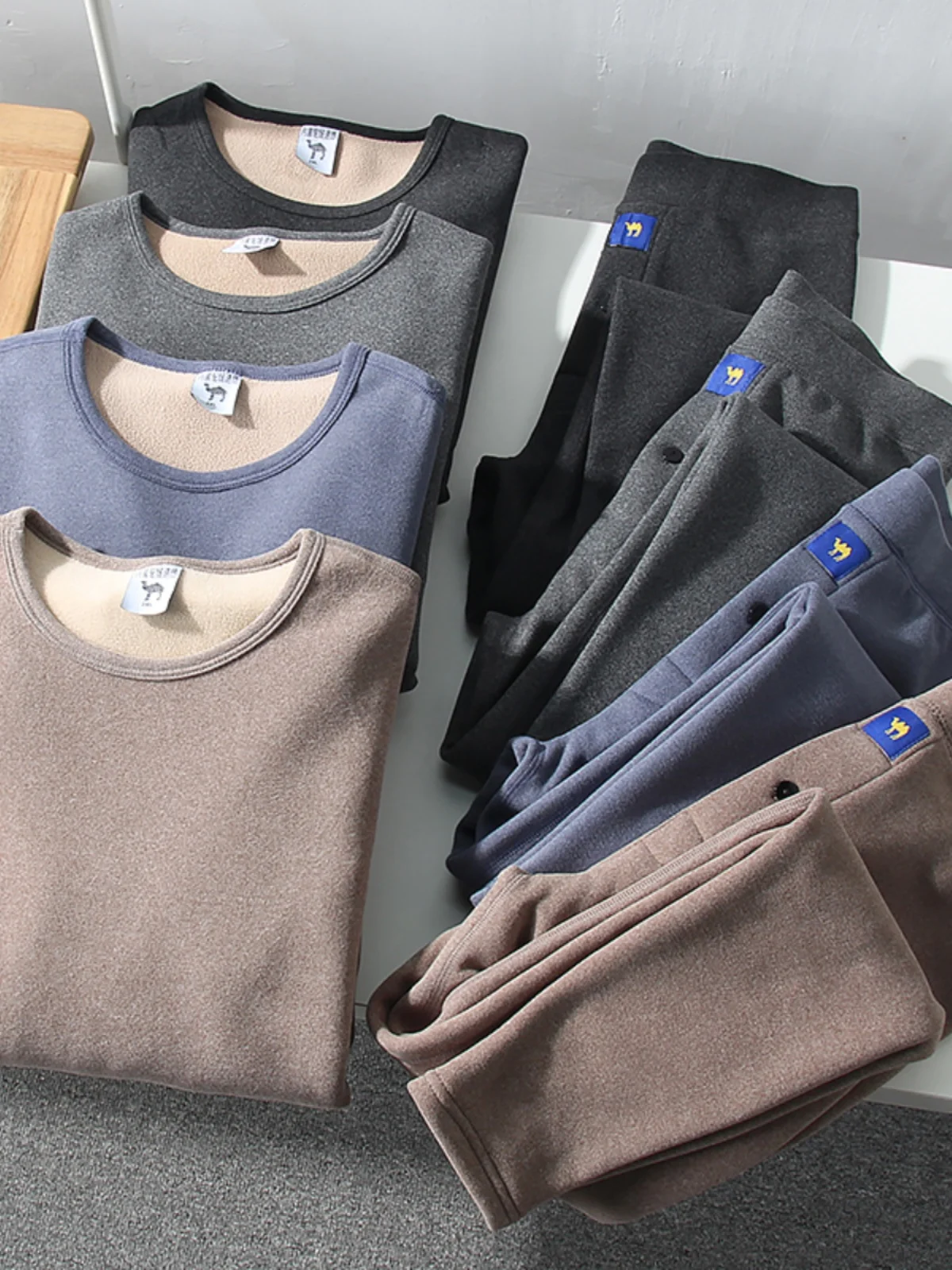 Men's Thickened Fleece Lined Camel down Thermal Underwear Set Quick Heating Cold Resistant Long Pants round Neck Simple Style
