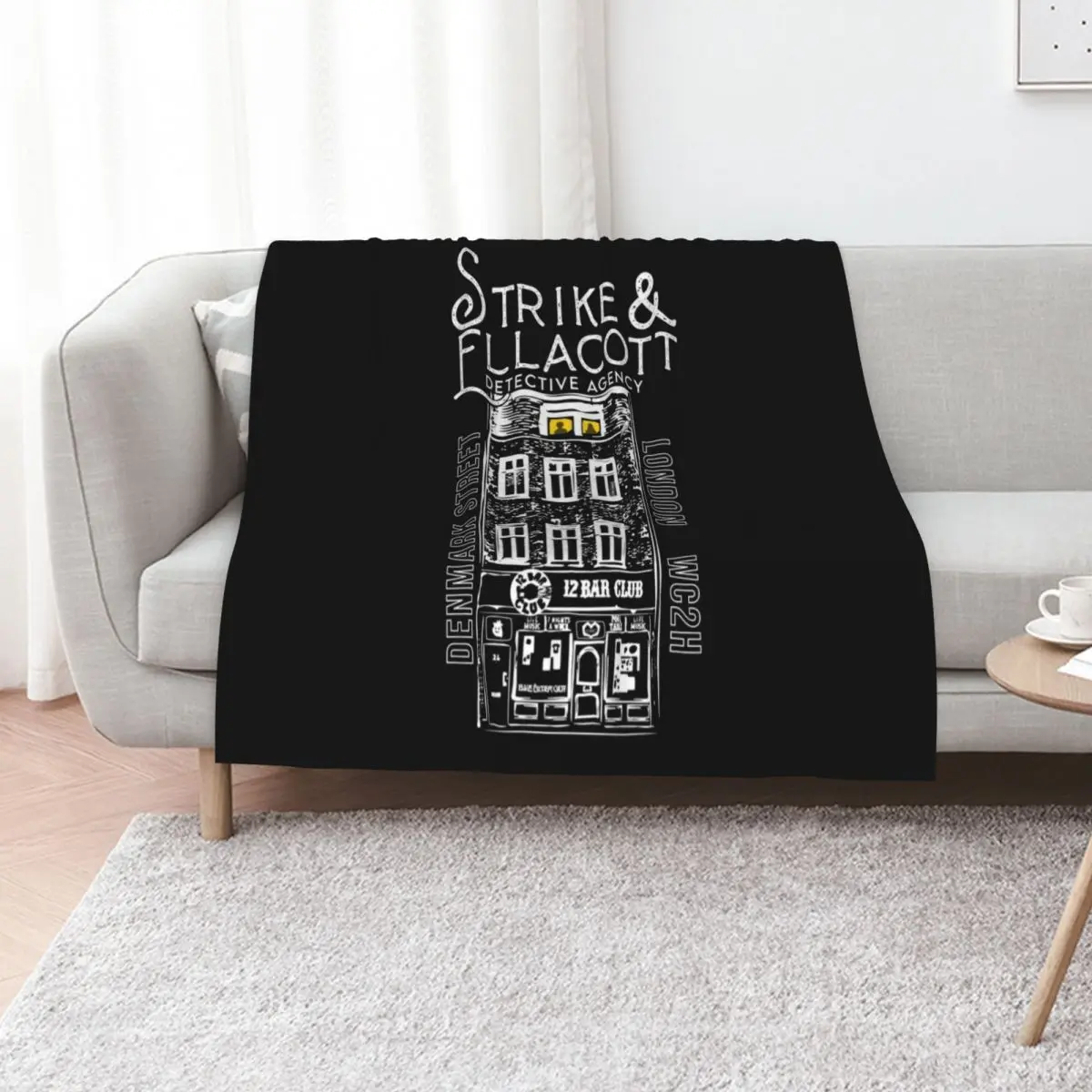 Cormoran Strike and Robin Ellacott Throw Blanket halloween for winter warm winter Thin Cute Plaid Blankets