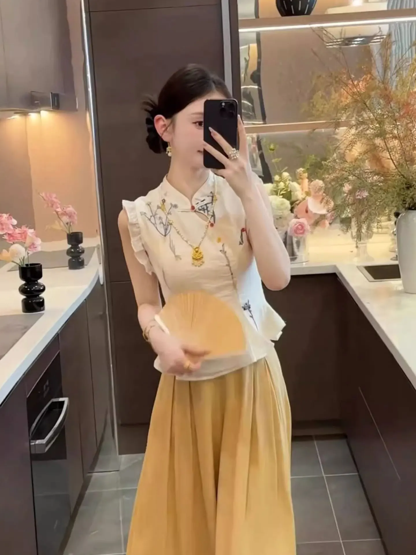 

Ele Embroidered Women's irt Korean Sle Patchwork Slanting Button-Up Ne Design Svel Stand Collar Summer Faion