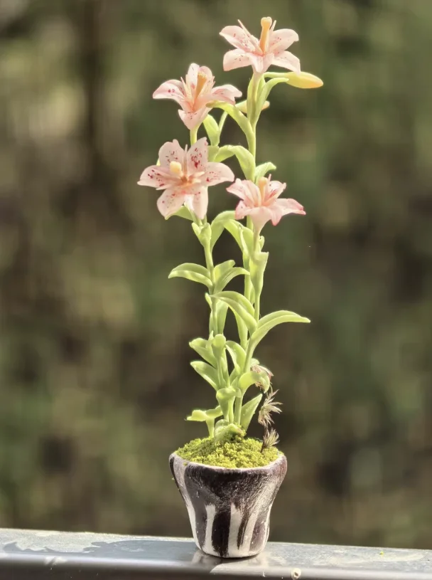 Рисунок 2 - Миниатюрный цветочный набор ручной работы