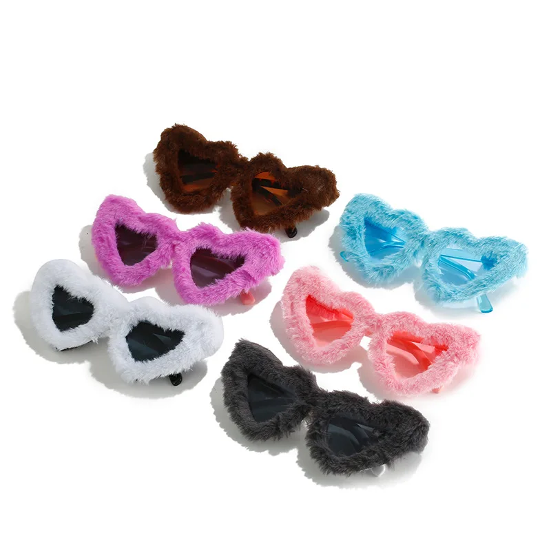 

2023 New Plush Sunglasses Women Personality love Gradient Powder Glasses Funny Heart-Shaped Eyewear Men