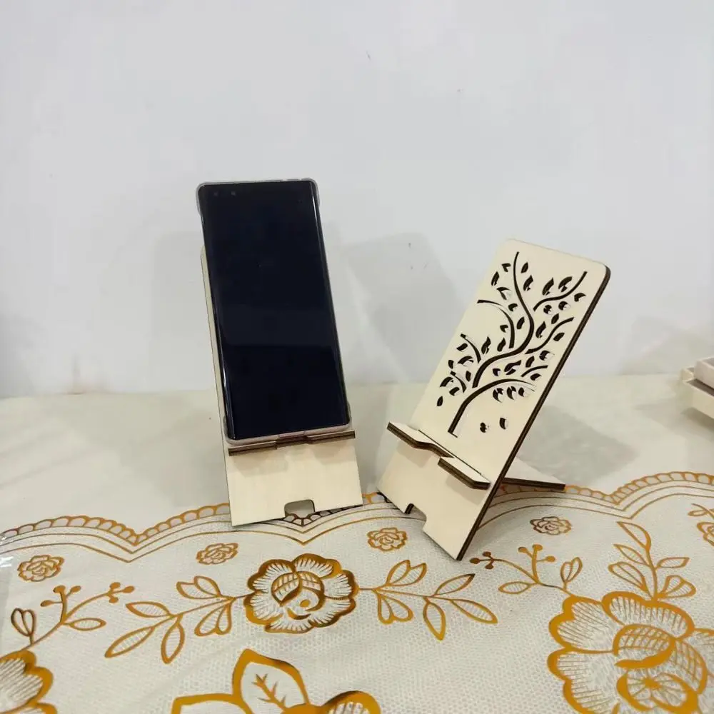 

Home Decor Hollow Desktop Phone Holder with Charging Port Wood Stand Bracket Stable Retro Cellphone Standing Desk