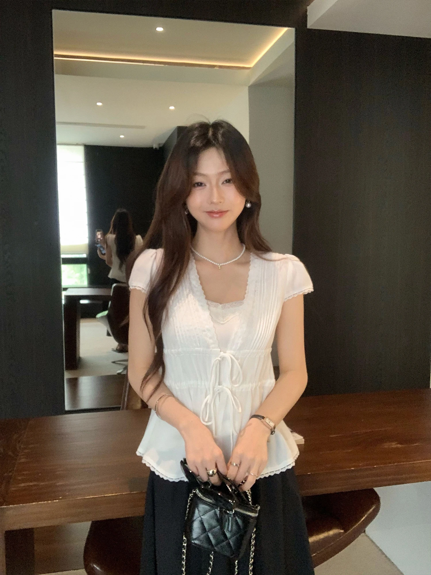 

Chic V-Neck T-Shirt Women's Short Sleeve Knot Design Summer Slimming Stylish Top Korean Style Commute Fashion Polyester Material
