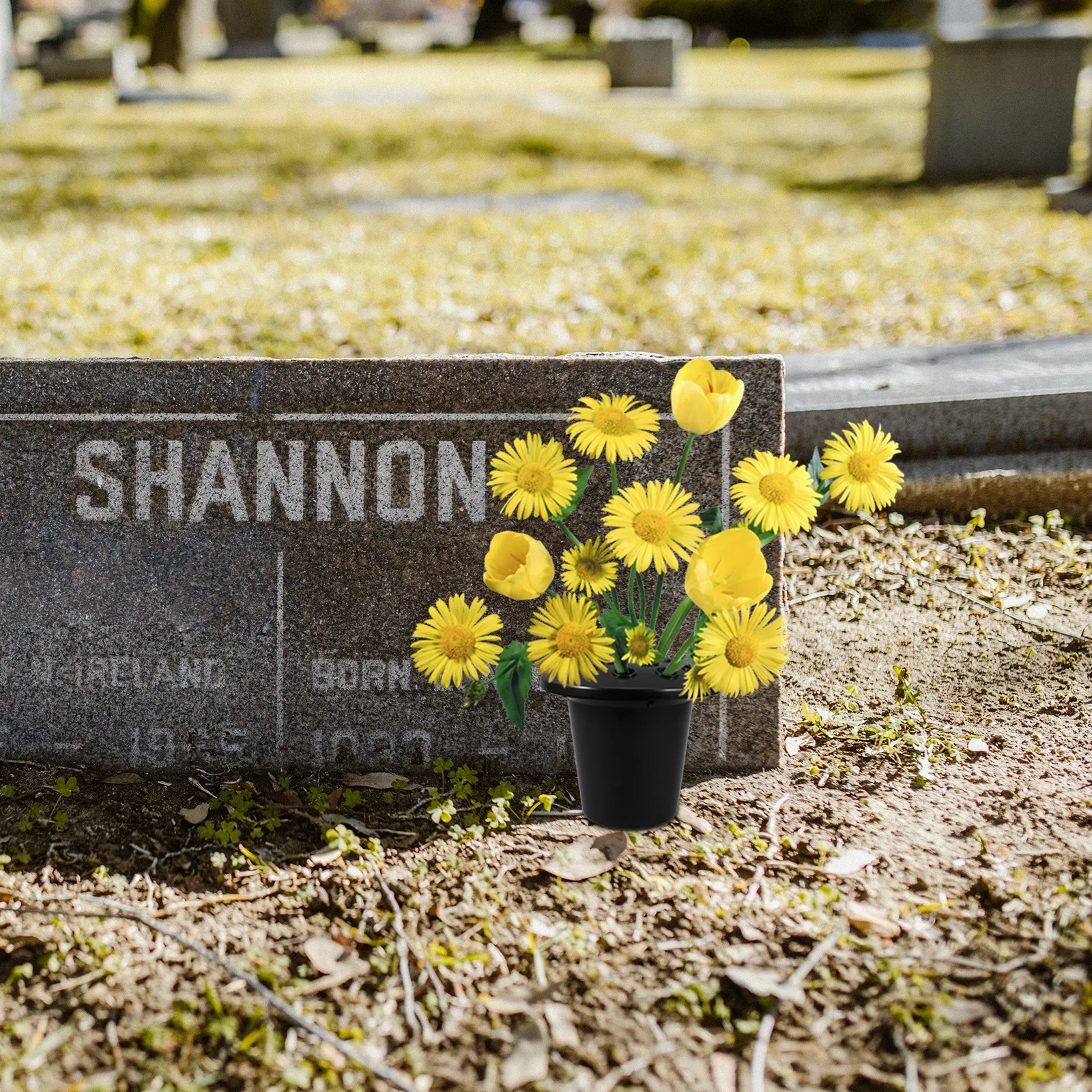 

8Pcs Realistic Flower Pot Set for Graves Cemetery Decoration Plastic Simulated Flower Holder Elegant Grave Site