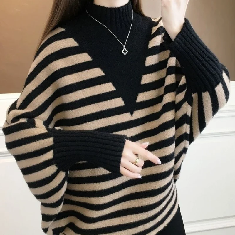 

Striped Bat Sleeve Sweater Pullover Women Autumn and Winter 2023 New Loose Fashion Advanced Knitted Sweater Pullover Female Top