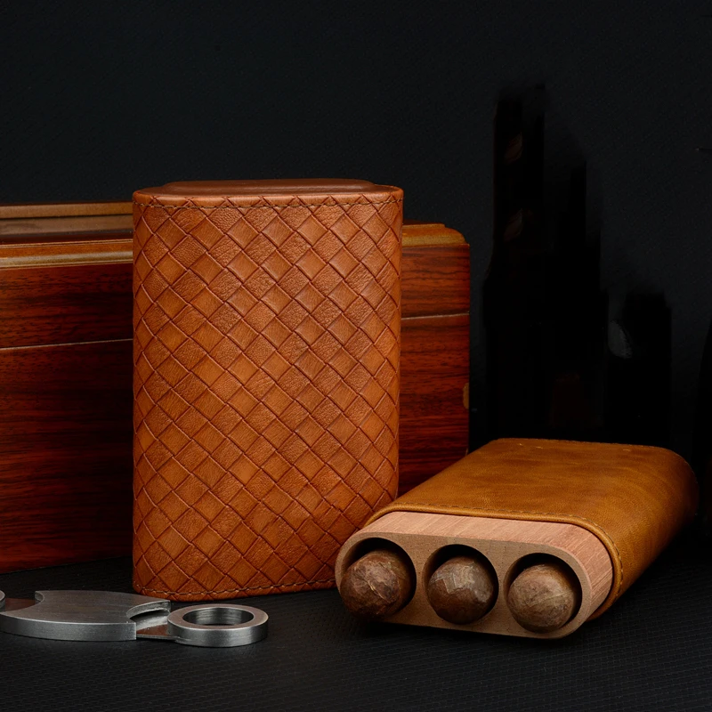

PU Leather Cigar Case Cedar Wood Tube Travel Cigar Box Mini Humidor Up to 60 Ring Large Size Cigar Holder Best Smoking Accessory
