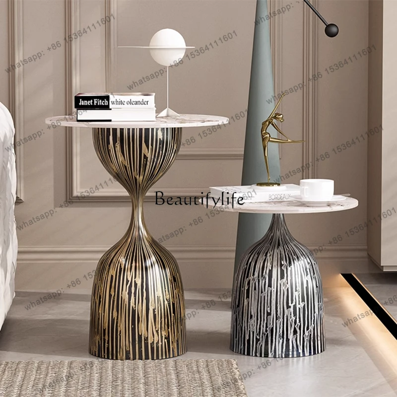 Luxury Modern Simple Side Table Small Apartment Living Room Minimalist Hand-painted Creative Round Table Small Table