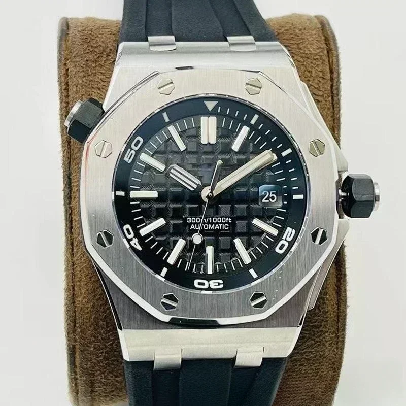 2025 امنح علبة هدايا جميلة سلسلة جديدة من أوف شور رويال أوك حركة ميكانيكية أوتوماتيكية بالكامل للرجال فاخرة ومتميزة