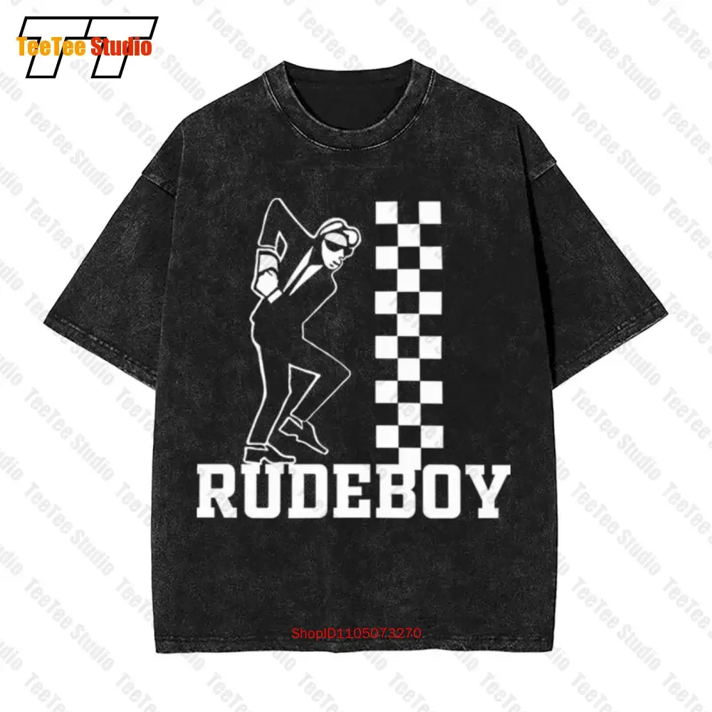 Skanking Rudeboy Ska Trojan Skinhead Scooterist Selector Vintage Oversized T-Shirt CHEB
