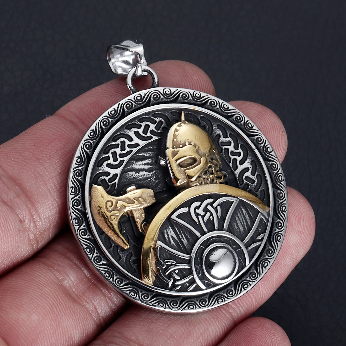316L Stainless Steel Norse Viking Rune Wolf Pendant Round Shape for Men Necklace DIY Accessories Finding Jewelry Making Charm