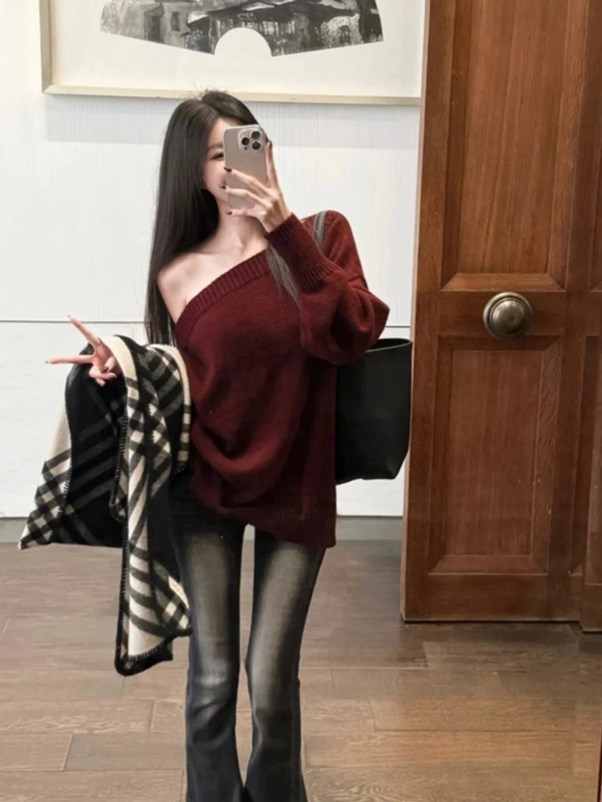 

Red One-Shoulder Knitted Sweater Women's Loose Fit Soft Christmas Atmosphere Spring New Style Vintage High Quality Casual Wear