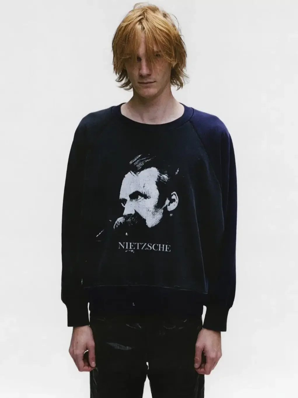 ER/D portrait theme old contrasting colors worn loose crew neck sweater