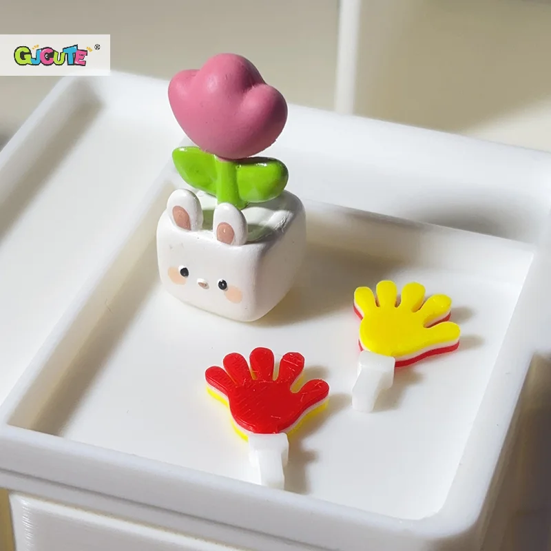 

3pcs Dollhouse Miniature Hand Clappers Birthday Party Favors Scene Decor Doll House Accessories