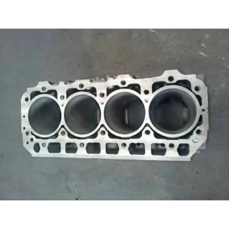 Diesel Engine Parts for Heavy Machinery Such As Excavators and Tractors 4TNV94 Engine Cylinder Block