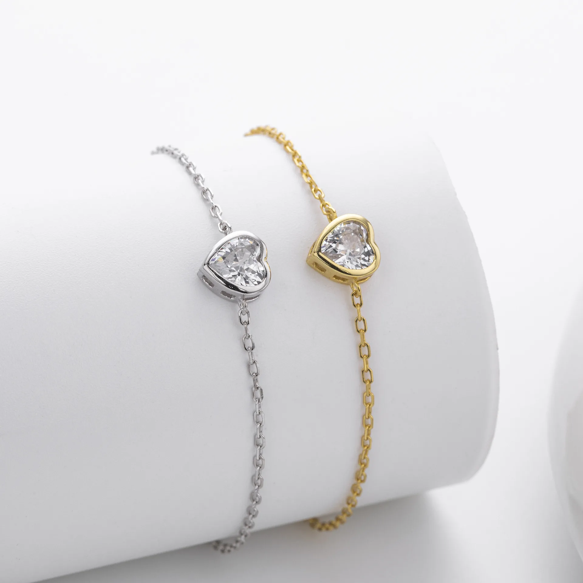 Withered S925 Sterling Silver Bracelet Zircon Heart Bracelet Hand Jewelry For Women