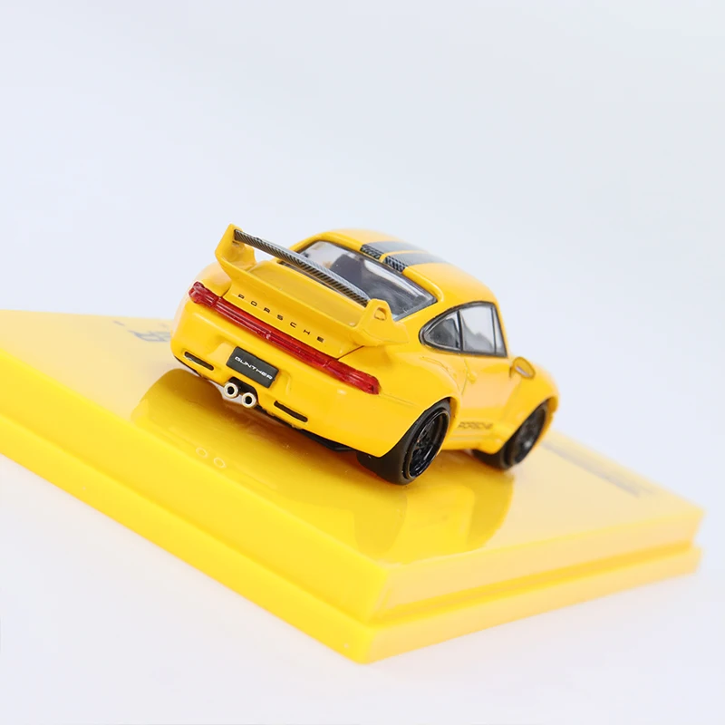 Tarmac works-合金スポーツカーモデル、イエローコレクション、カーrwb 993、1:64