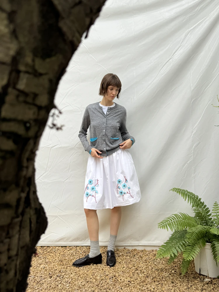 

Юбка KotWai Ngai из коллекции «Осень-Зима», ручная работа, с бисером, с цветочным узором «водяной синий», плиссированная, повседневная, из хлопка