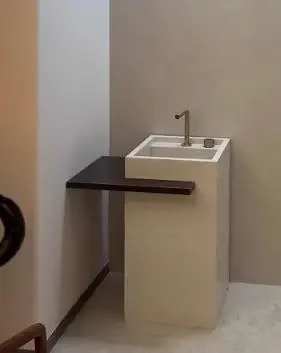 Customized hotel villa rock slab column basin outdoor courtyard wash basin integrated floor type