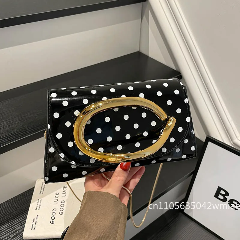 New Women's Crossbody Bag Fashion High Quality Metal Handheld Women's Bag Classic Versatile Women's Dinner Mouth Red Envelope