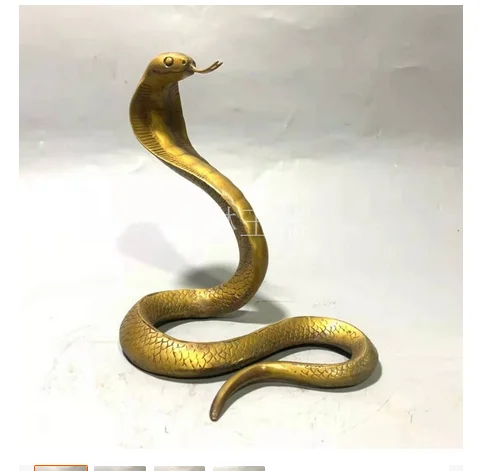 

Brass Cobra Ornament, Chinese Zodiac snake Creative Home Decoration, Office Entrance Animal Cobra Decorative Ornament