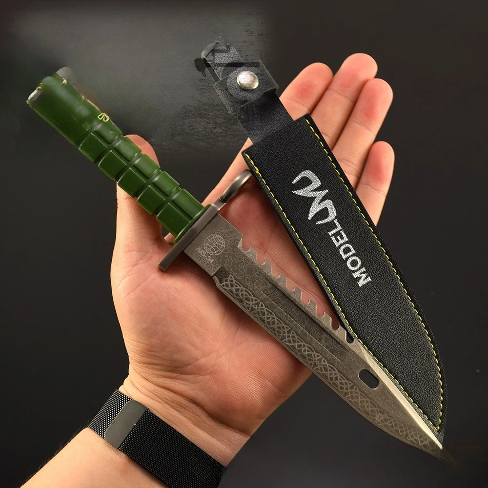 Go Go – périphériques de jeu M9, couteau, modèle d'arme artisanal en métal, ornement de bureau à collectionner, cadeaux d'anniversaire créatifs pour petit ami, jouet pour garçon