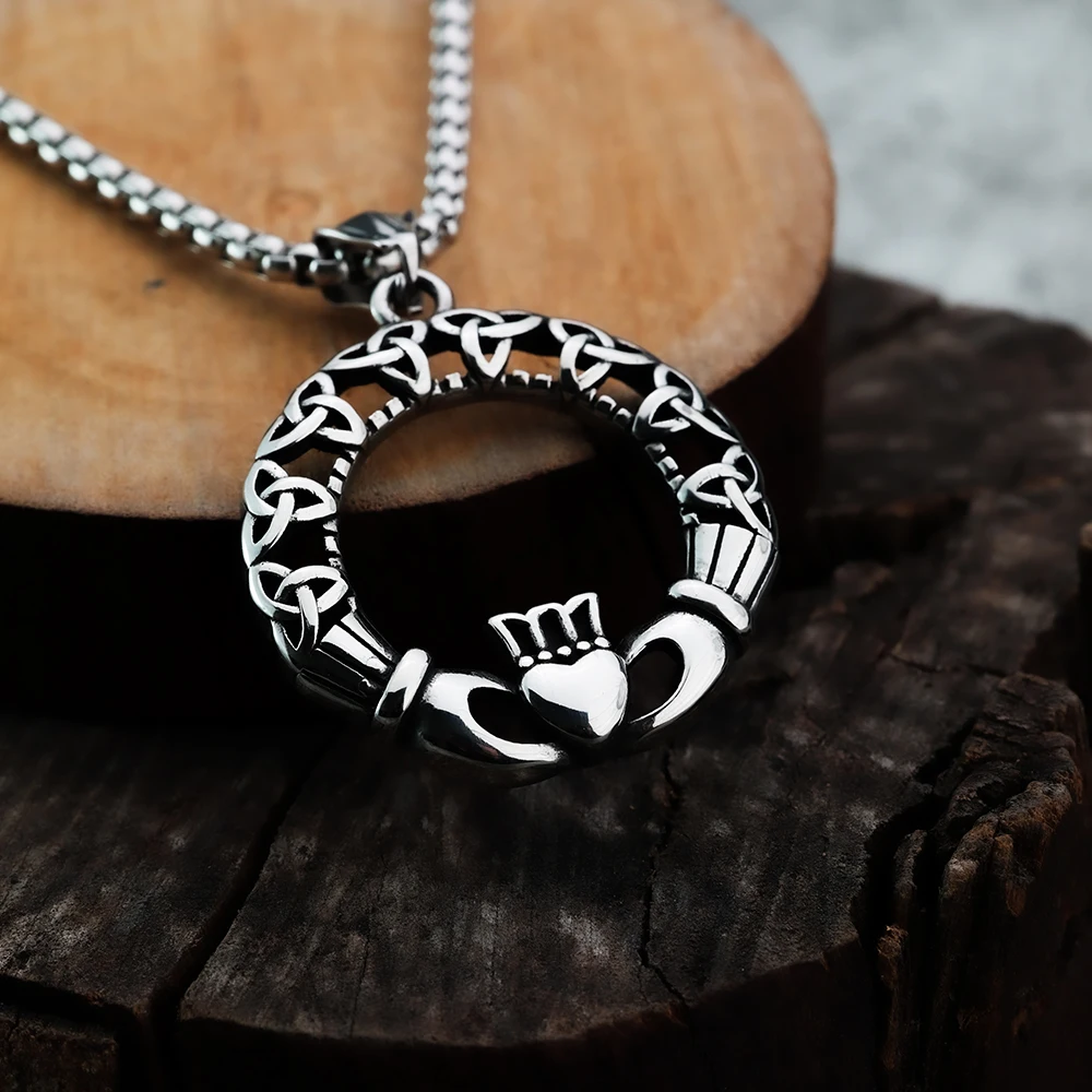 Nordic Viking Ireland Celtic Rune Love Crown Men's and Women's Personalized Stainless Steel Jewelry