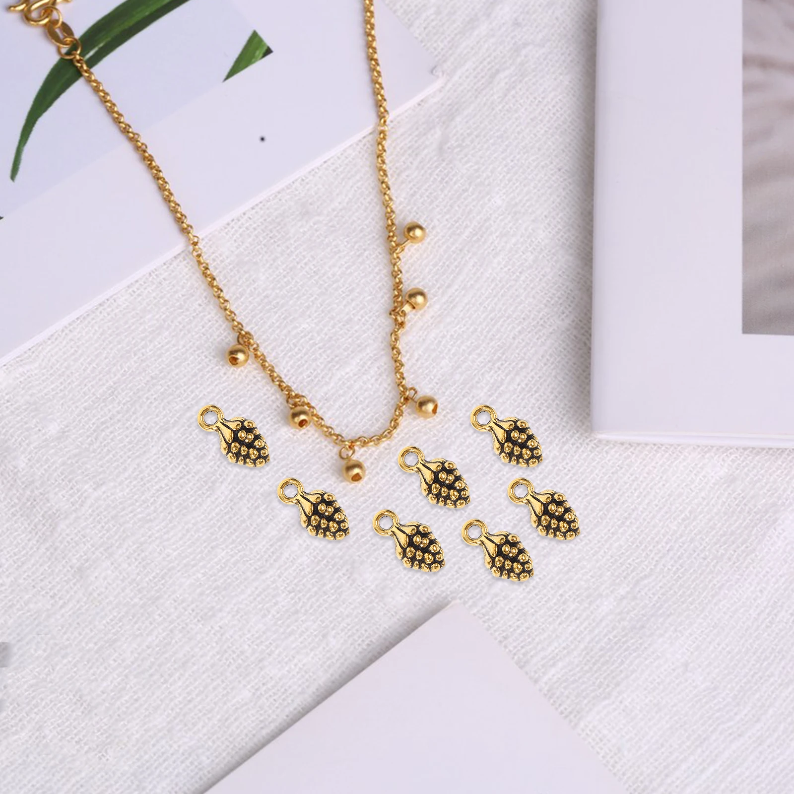 

100 Pcs Alloy Jewelry Pendant Pine Cone Charms for DIY Necklace Bracelet Earrings Craft Accessories Making Decorative
