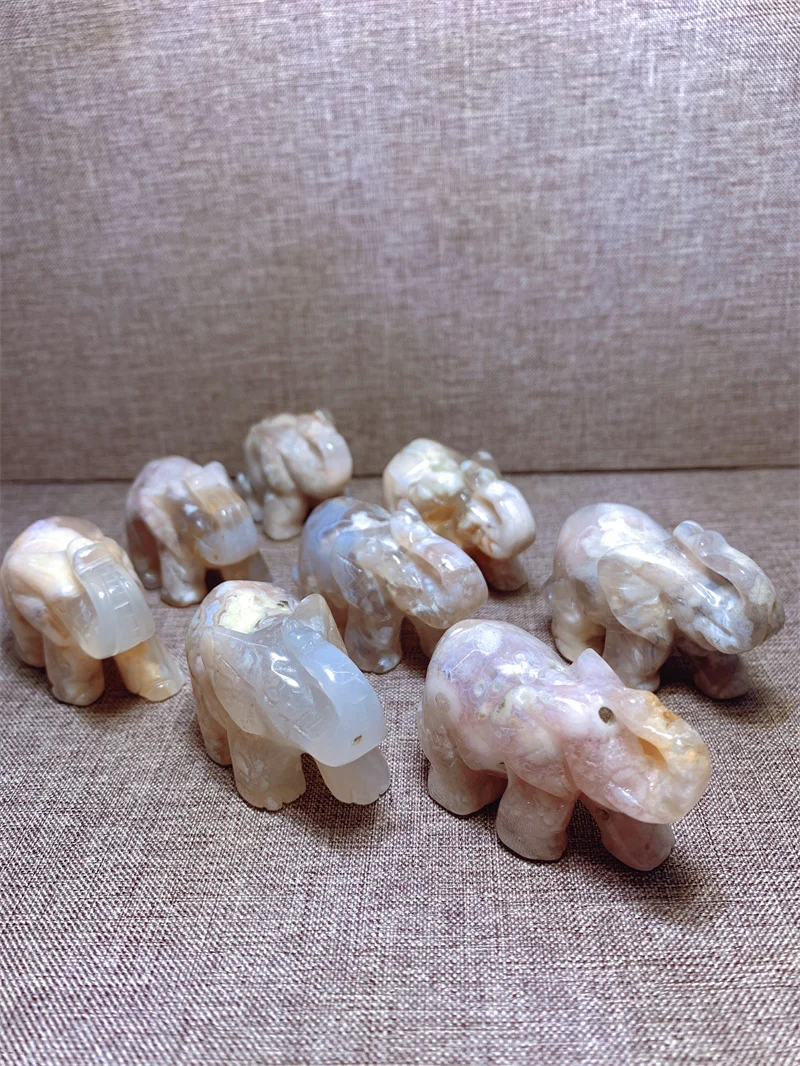 Natural Flower Aagate Elephant Carving Crystal Mineral Madagascar Healing Sphere Tower Palm Workmanship Ornament Carving Chip