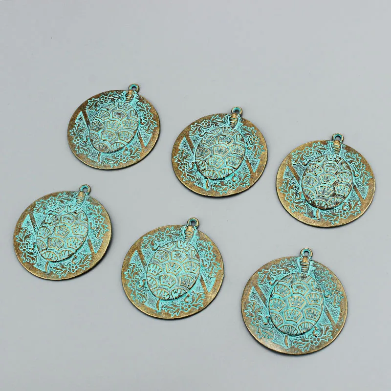 2Pcs Verdigris Patina Large Round Carved Tortoise Turtle Charms Pendant Medallion For DIY Necklace Jewelry Making 49x49mm