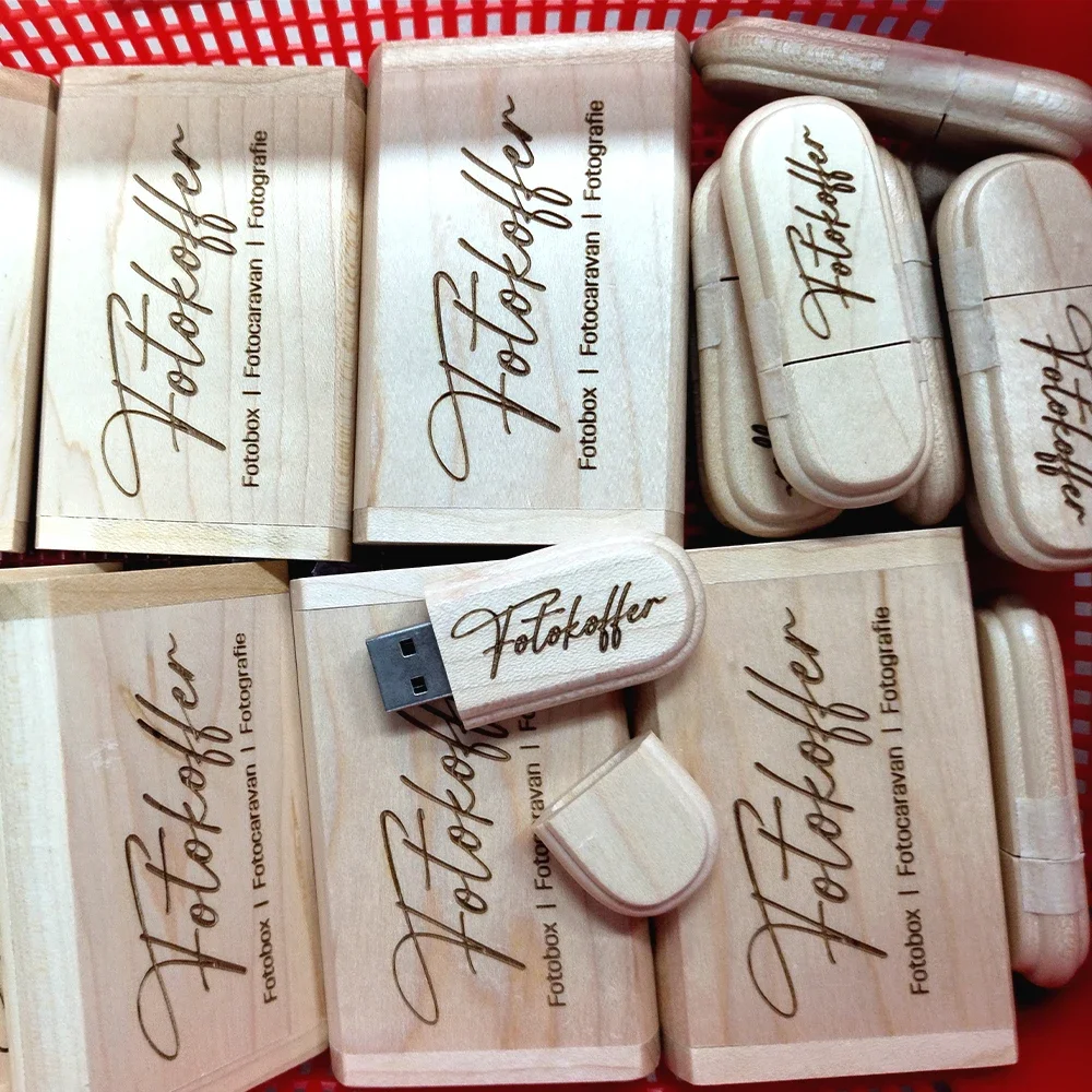 30 قطعة/الوحدة شعار مجاني بالجملة الخشب محرك فلاش USB 128 جيجابايت Usb عصا 32 جيجابايت محرك الذاكرة عالية السرعة للتصوير الفوتوغرافي الزفاف هدية 2.0