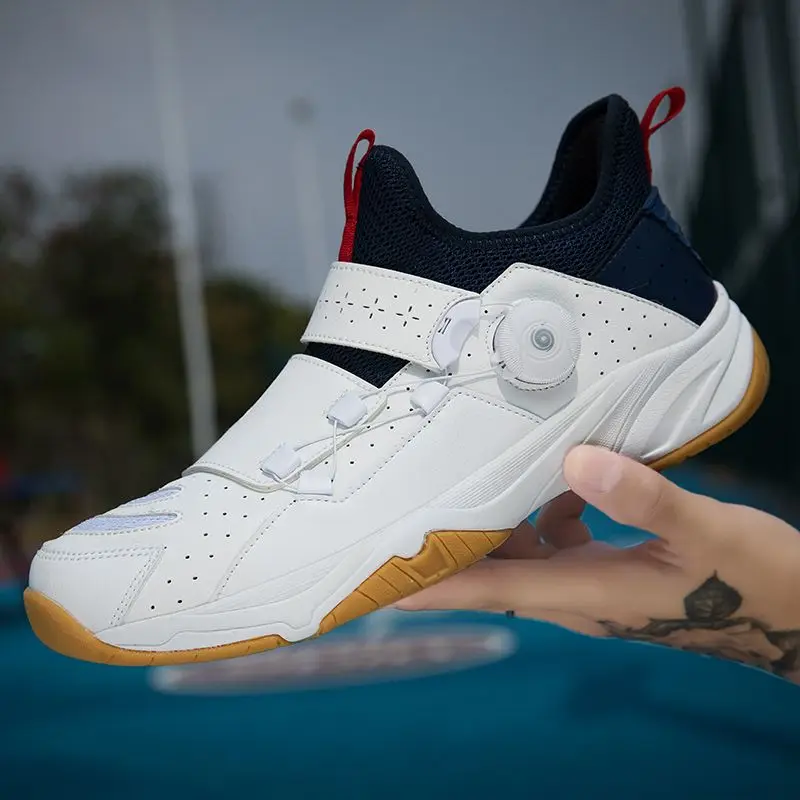 

Men's and Women's Badminton Shoes Professional Table Tennis Shoes Competition Training Sports Shoes Swivel Button Tennis Shoes