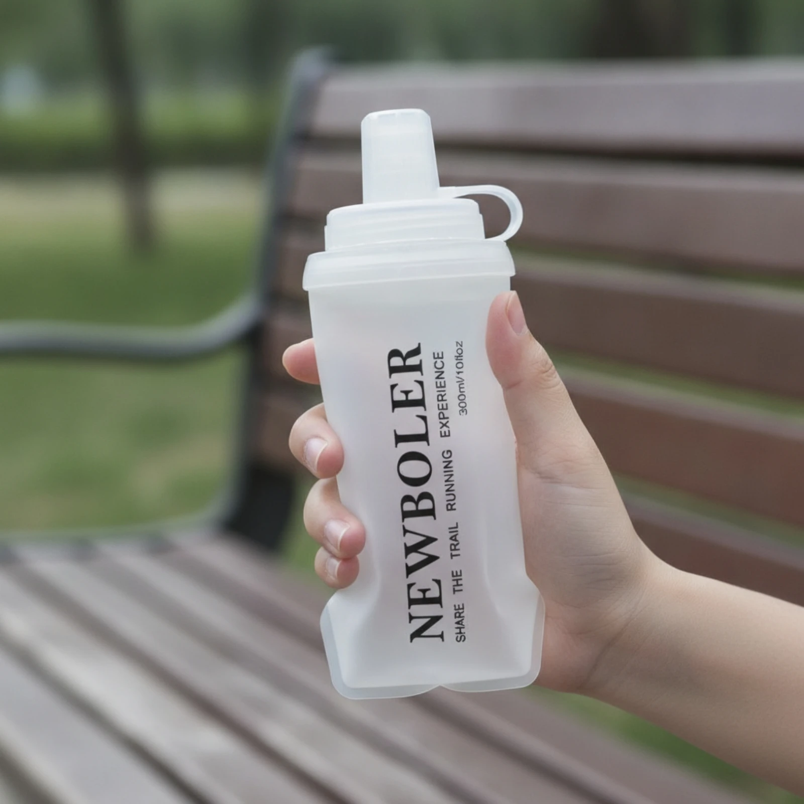 Soft Bottle Wide-Mouth Collapsible Bottle Collapsible Water Bottle Foldable Running Water Bottle Flexible for Runners, Marathons