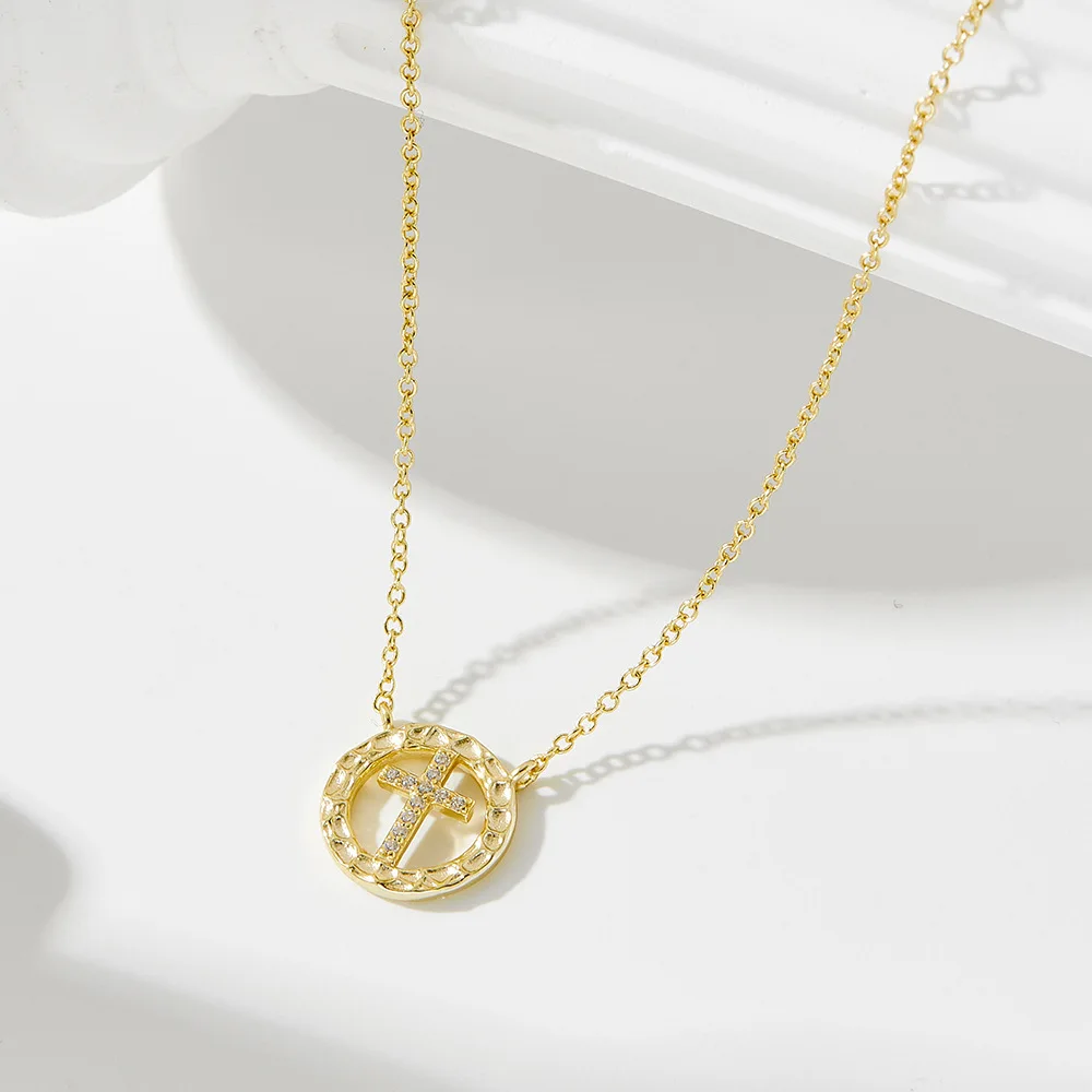 

Withered S925 Sterling Silver Small Round Hollow Diamond Inlaid Necklace For Women's Collarbone Chain