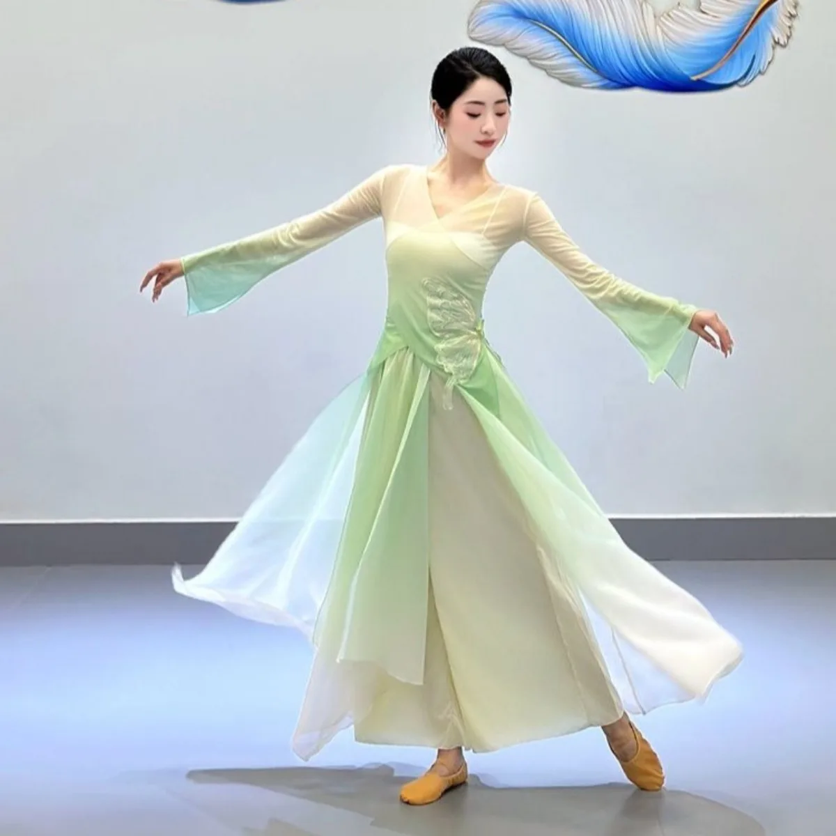 

Танцевальный топ с рукавами-бабочками Celestial — струящаяся прозрачная блузка для китайских классических танцев, эфирных тренировок и сценической одежды