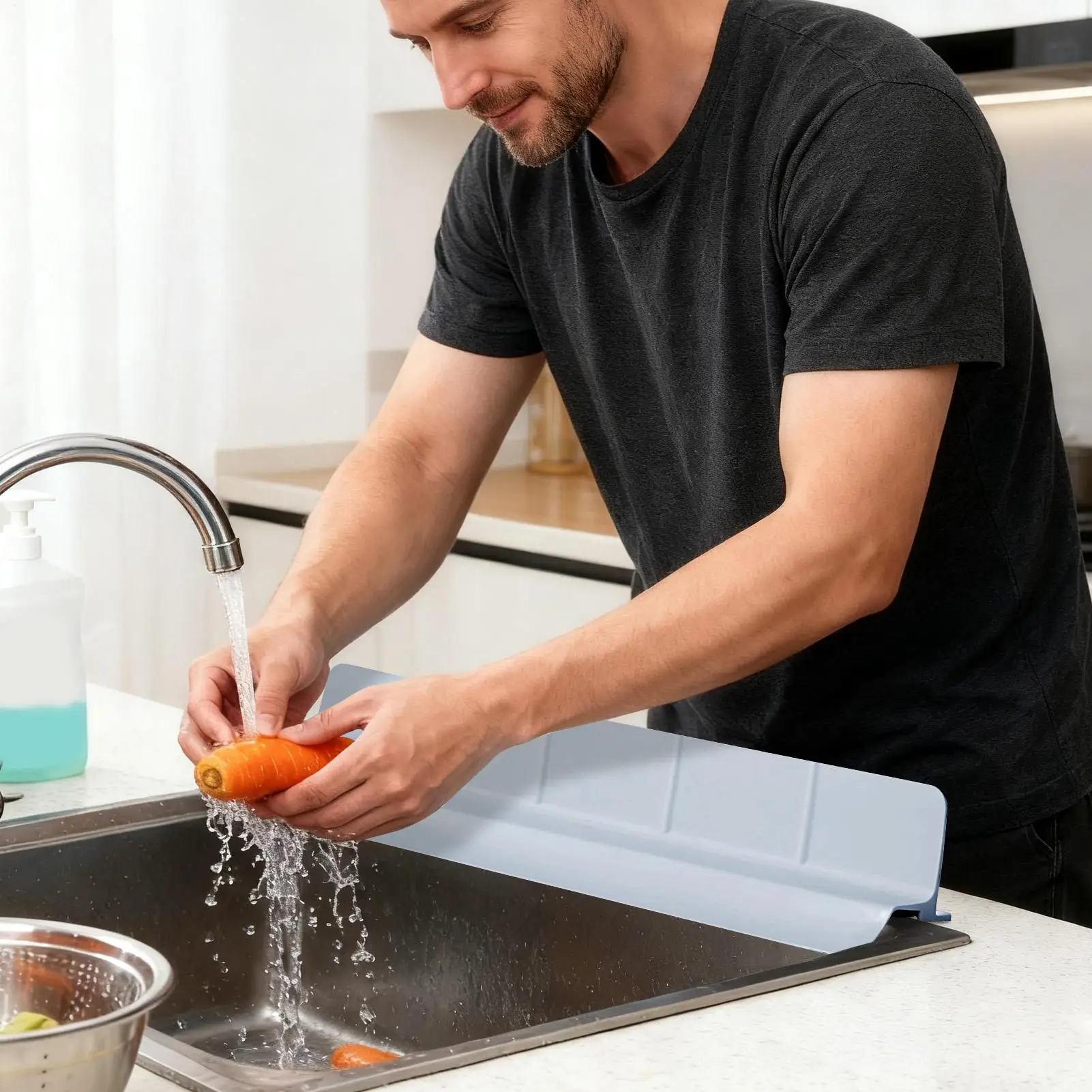 

Kitchen Sink Splash Guard Silicone Kitchen Sink Water Guard 22.8 Inch Protector With Suction Cups For Home Office Counter